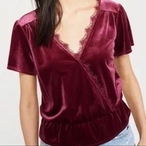 Abercrombie & Fitch: Velvet Wrap Midi Top